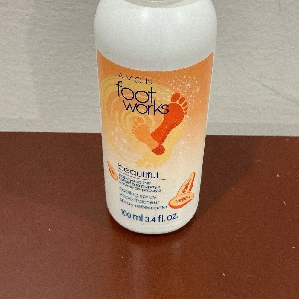 Avon Foot Works Beautiful Papaya Sorbet Cooling‎ Spray 3.4 fl oz New